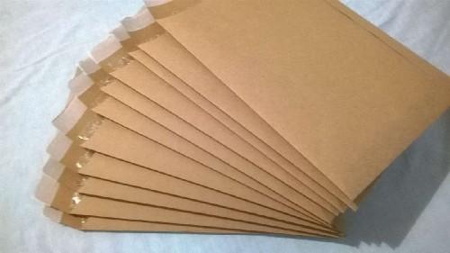 Envelope kraft personalizado: 7 ideias criativas para usar